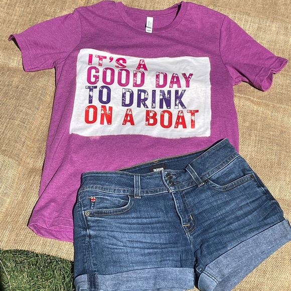 Drinking on the boat tee - Picture 4 of 6